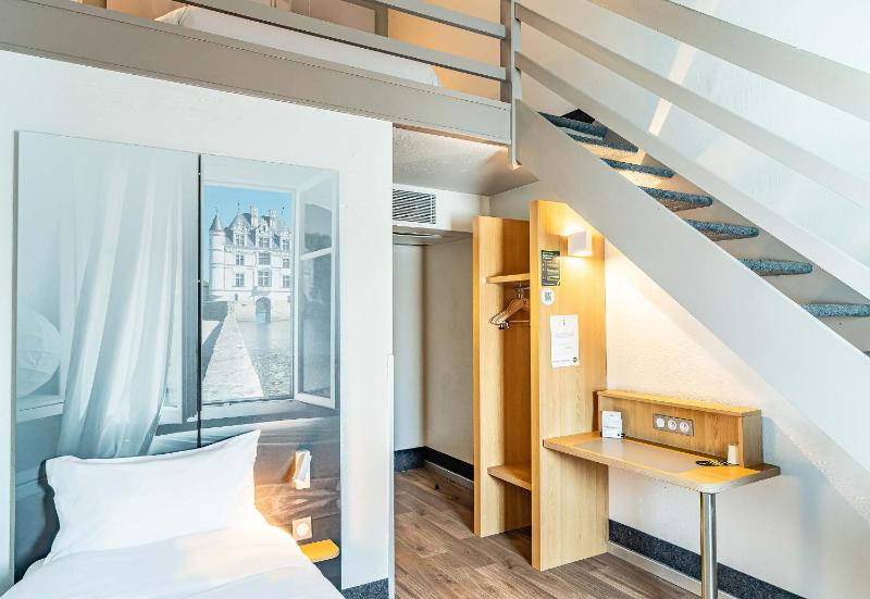 Comfort Triple Room image 1