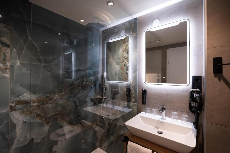 Suite with Fortress View image 2