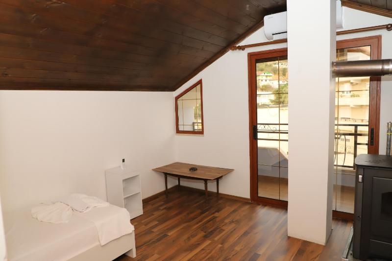 Heritage House Berat - image 14
