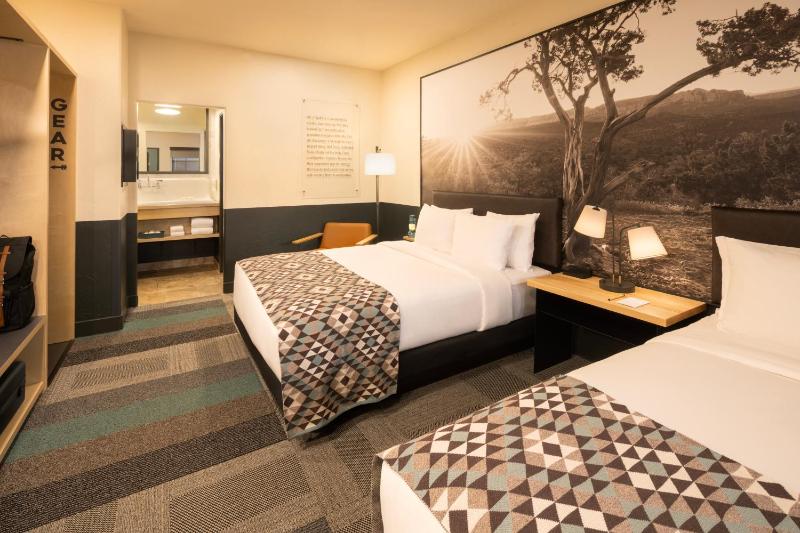 Mountain Modern Sedona Tapestry Collection by Hilton - image 3