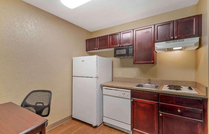 One Bedroom Suite with 2 Double Beds - Non-Smoking image 3