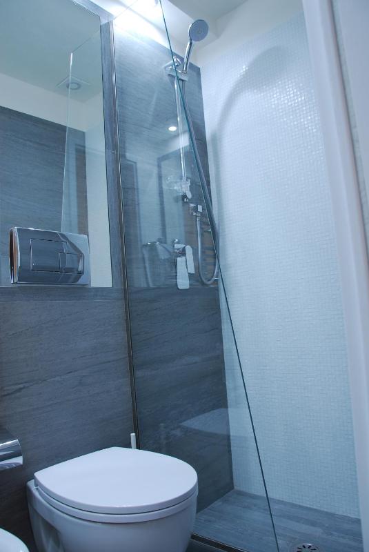 LHP Suite Rapallo - image 12
