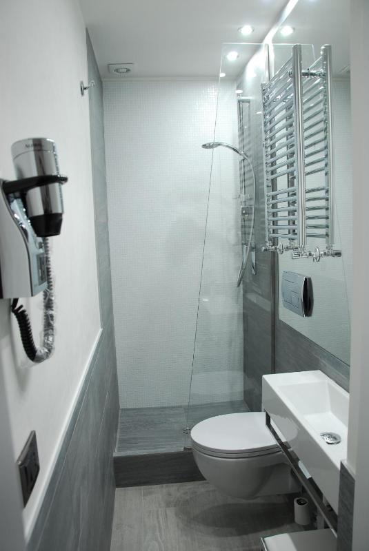Two-Bedroom Apartment image 4