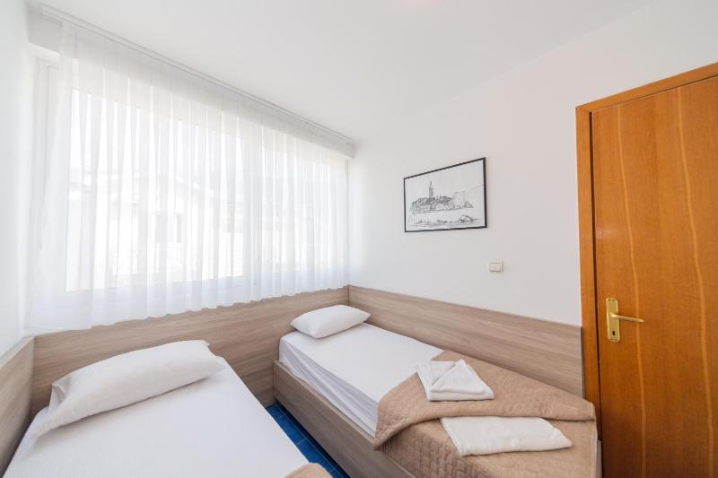 Two-Bedroom Suite image 2