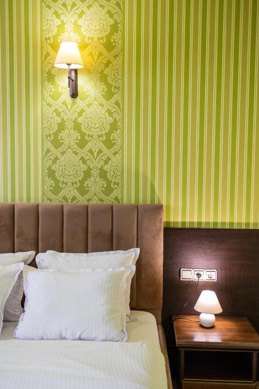 Standard Single Room image 3