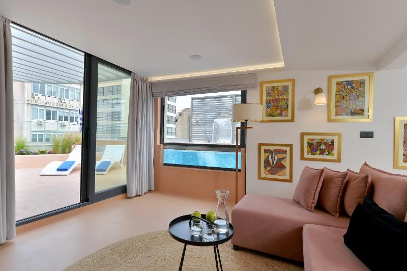 Alva Athens Hotel - image 9