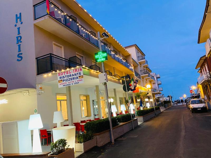 hotel iris - image 39