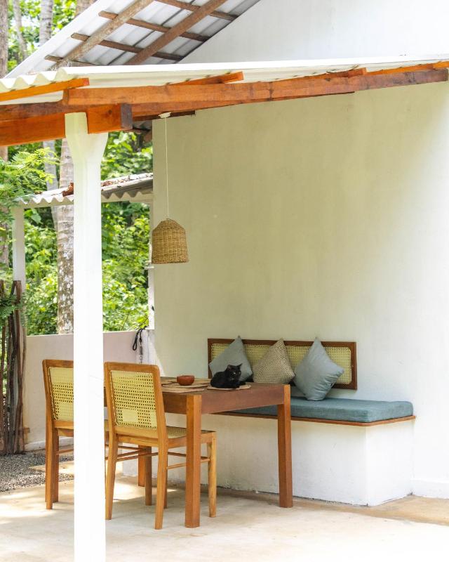 Podi Beach House Mawella - image 15
