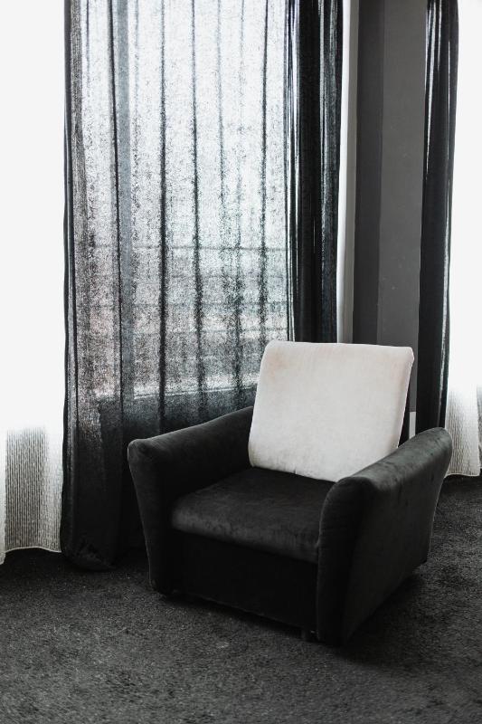 King Studio with Sofa Bed image 3