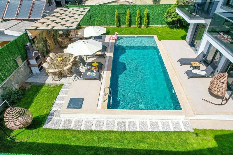 BENDİS - Villa for 8 People in the center of Fethiye - image 11