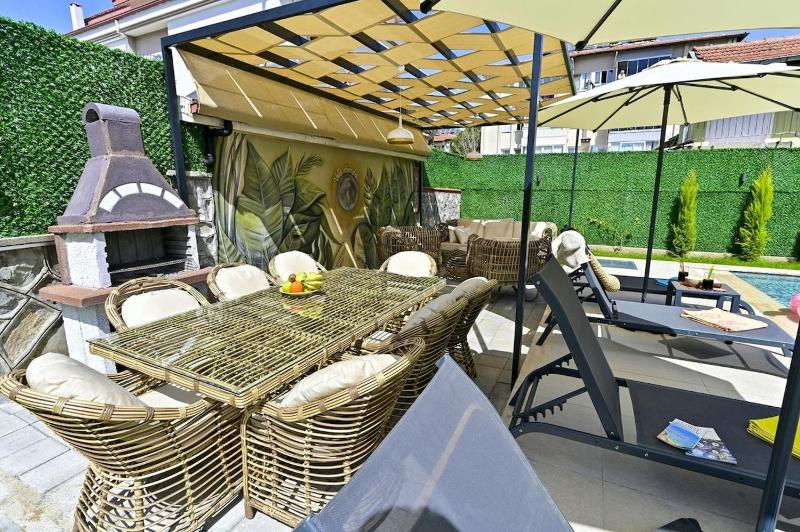 BENDİS - Villa for 8 People in the center of Fethiye - image 14