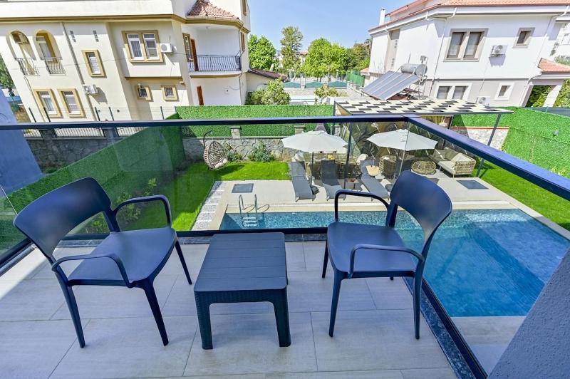 BENDİS - Villa for 8 People in the center of Fethiye - image 32