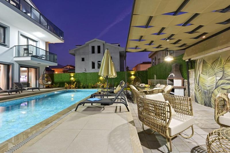 BENDİS - Villa for 8 People in the center of Fethiye - image 24