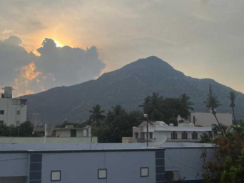 Sakthi Guest House - image 13