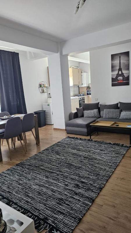 Apartment with Balcony image 4