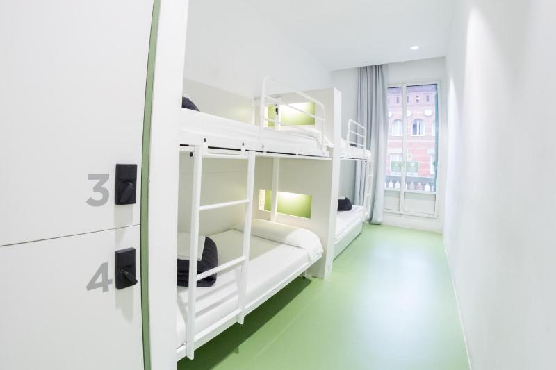 Bed in 4-Bed Dormitory Room image 3
