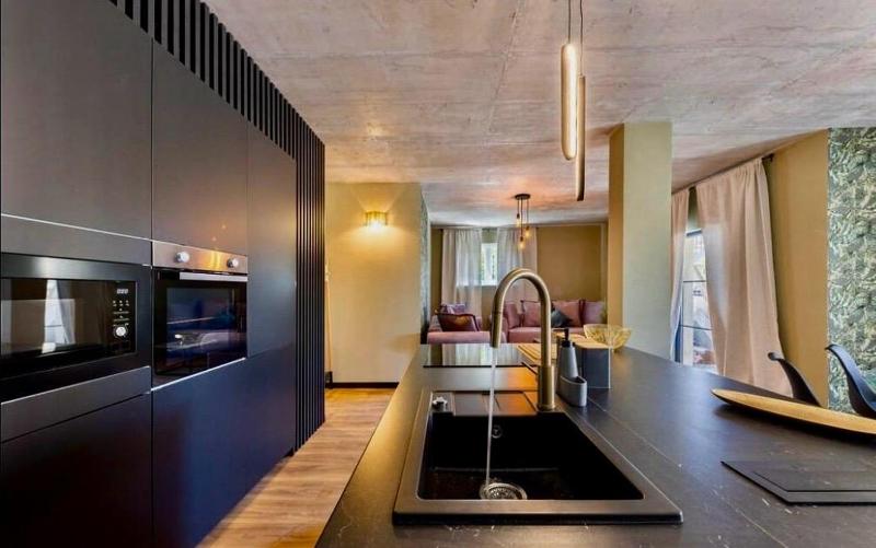 Luxury Apartments with Private Pool and Sauna or with jacuzzi near Split  Sea View - image 23