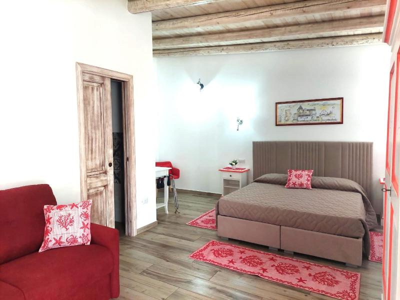 Junior Suite with Garden View image 3