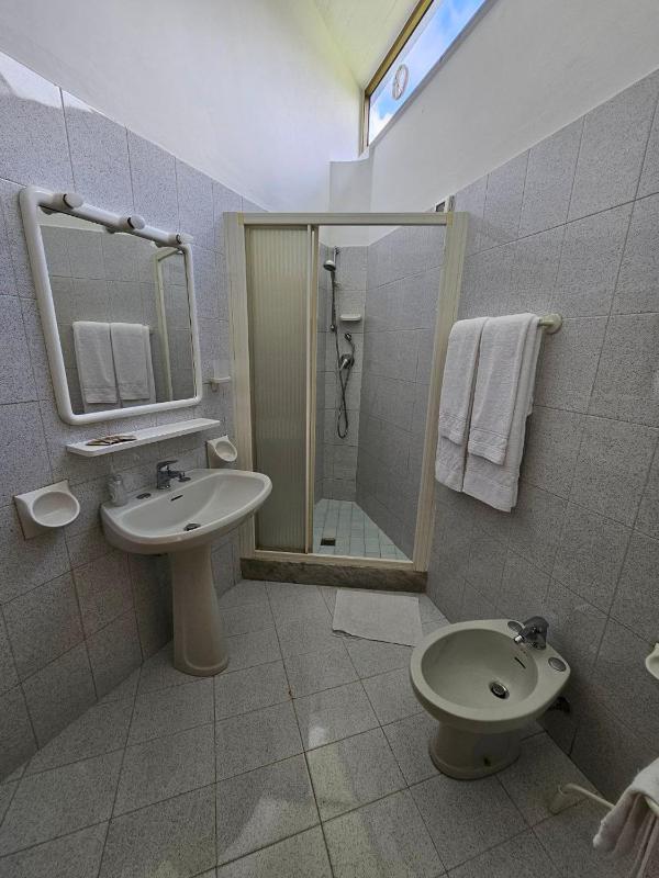 Triple Room image 2