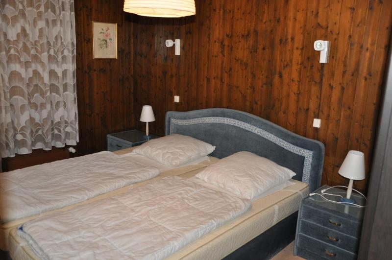 Apartment 201 image 4