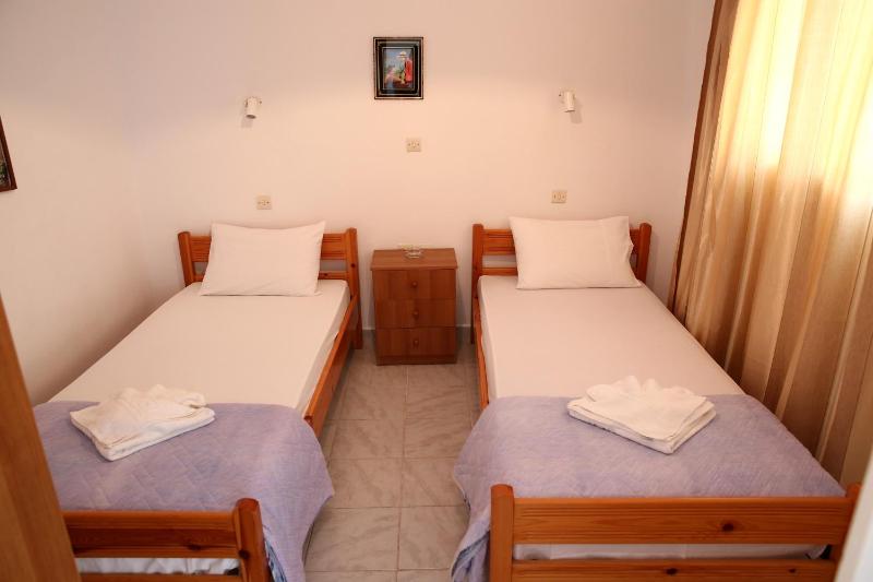Kappatos Studios & Apartments - image 14