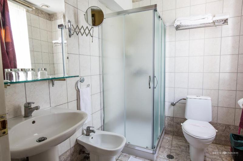 Suite image 2