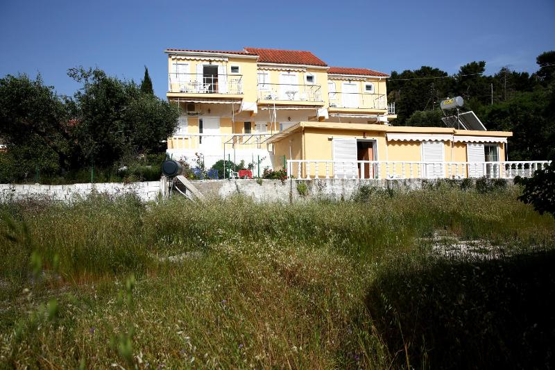 Kappatos Studios & Apartments - image 38