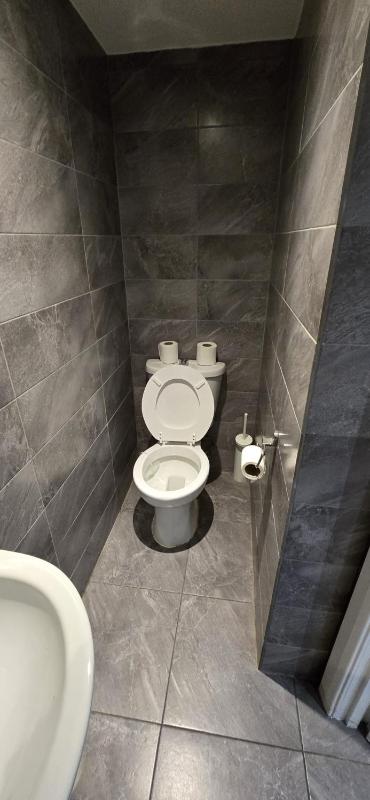 Standard Triple Room image 4