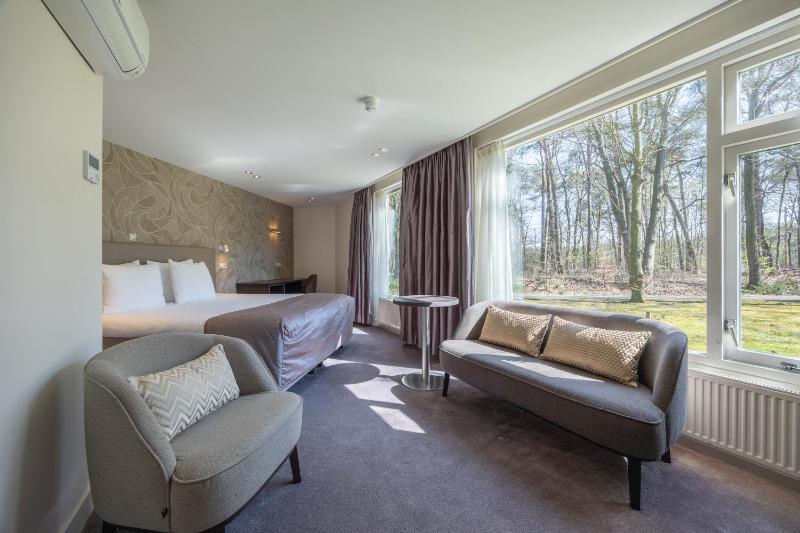 Junior Suite image 1