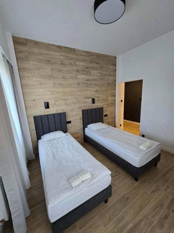 Deluxe Double Room image 2