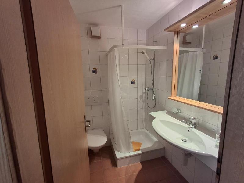 Double Room with Balcony image 1