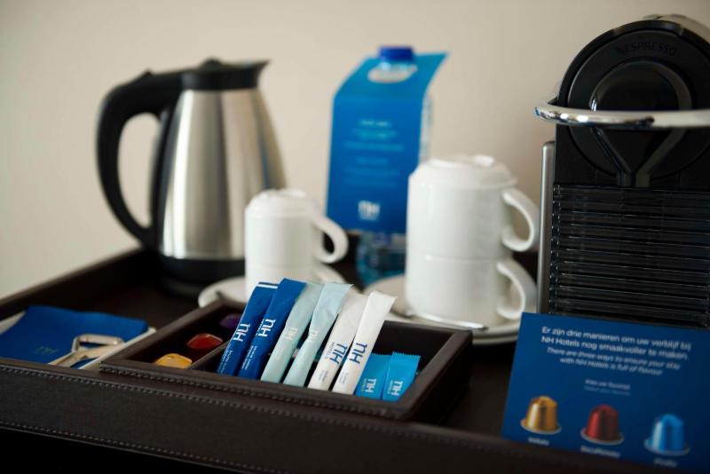 Superior Double or Twin Room image 4