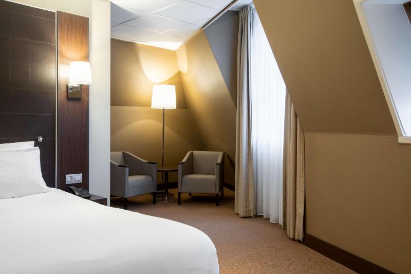 Superior Double Room with View image 2