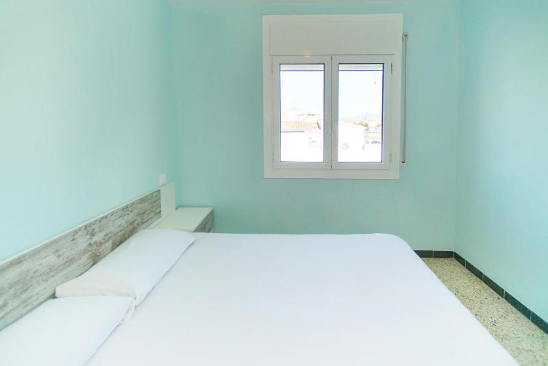 WELCS CASA 242 EMP con terraza y acceso al muelle - image 6