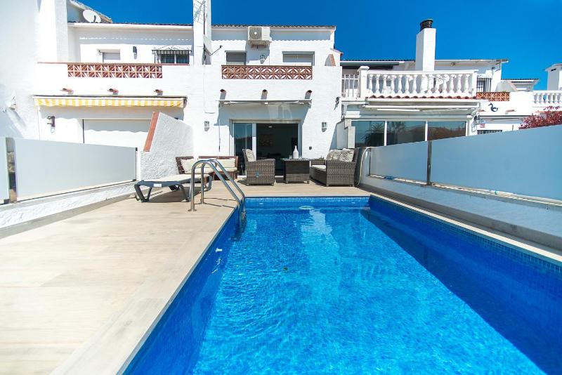 WELCS CASA 242 EMP con terraza y acceso al muelle - image 19