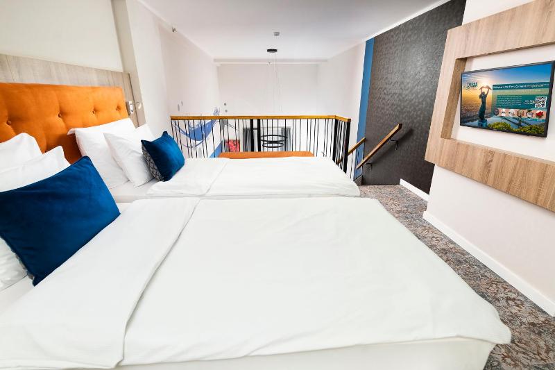 Duplex Dream Suite image 2