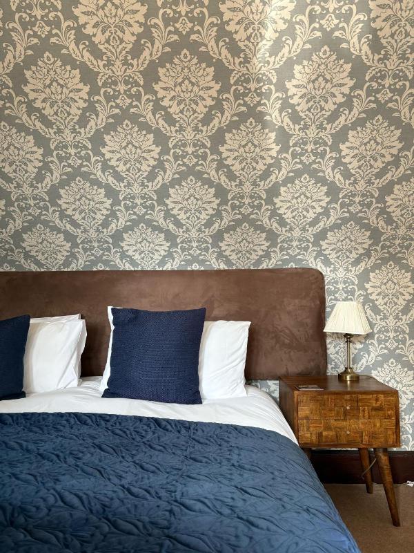King Room image 4