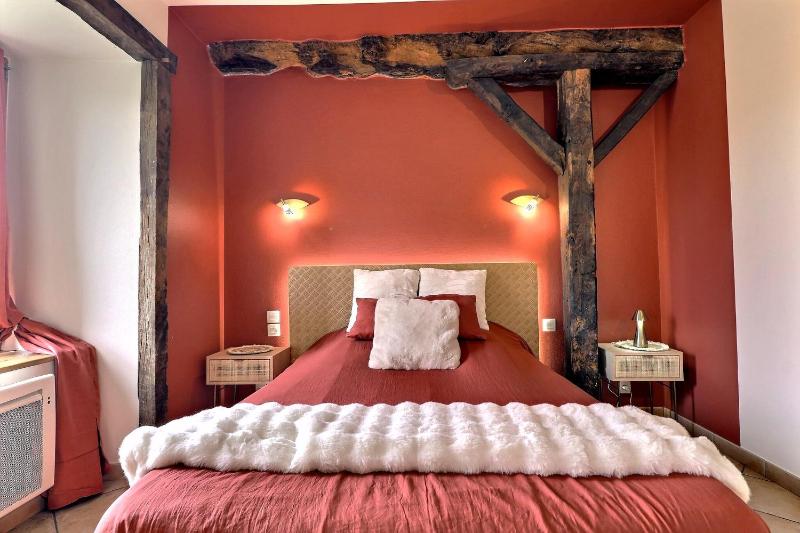 Double Room image 1