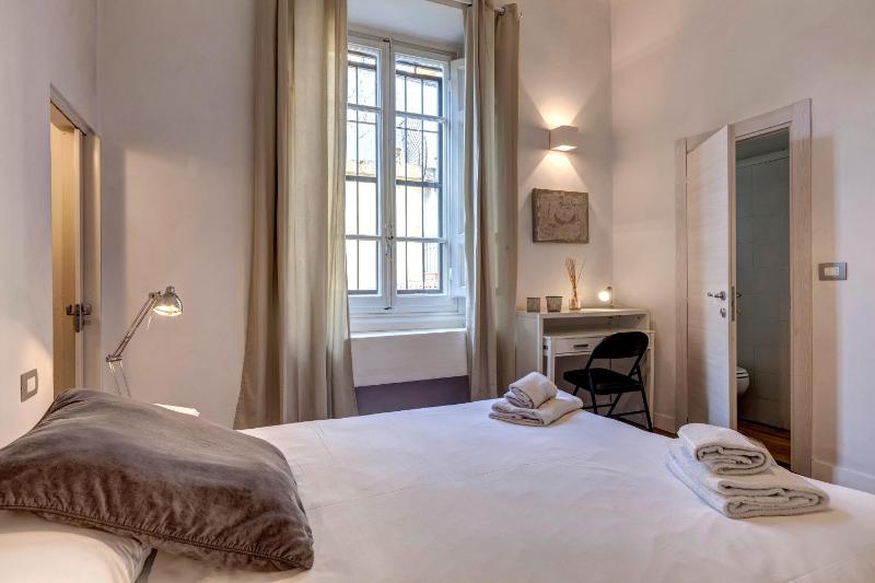 Gramsci Apartment by Mamo Florence - image 12