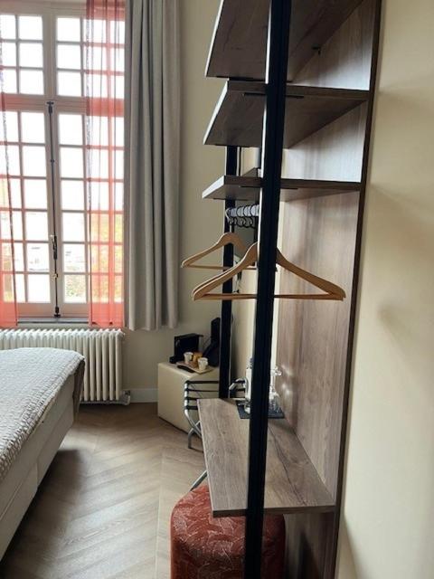 Standard Double Room image 2