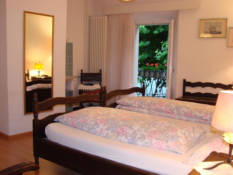 Double or Twin Room with Shared Bathroom image 2