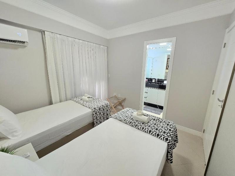 Costa Sul Apartments Centro BC/Pool/Jacuzzi/Garage - image 45
