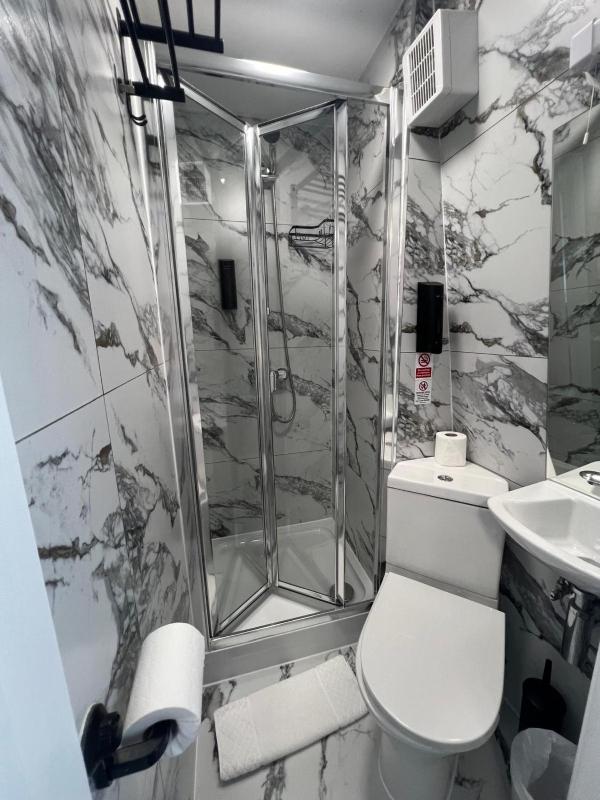 Superior Single Room image 3