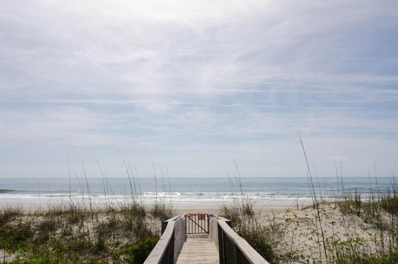 Connollys Salty Daze by Bryant Real Estate - image 21
