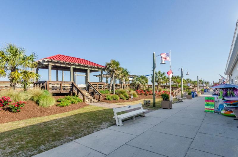 Connollys Salty Daze by Bryant Real Estate - image 34