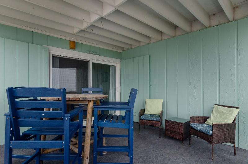 Connollys Salty Daze by Bryant Real Estate - image 8