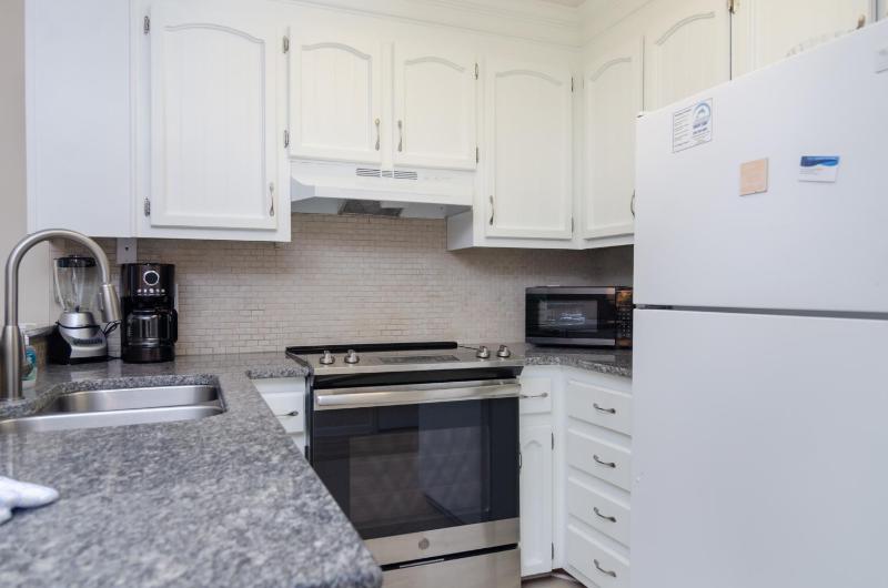 Connollys Salty Daze by Bryant Real Estate - image 30