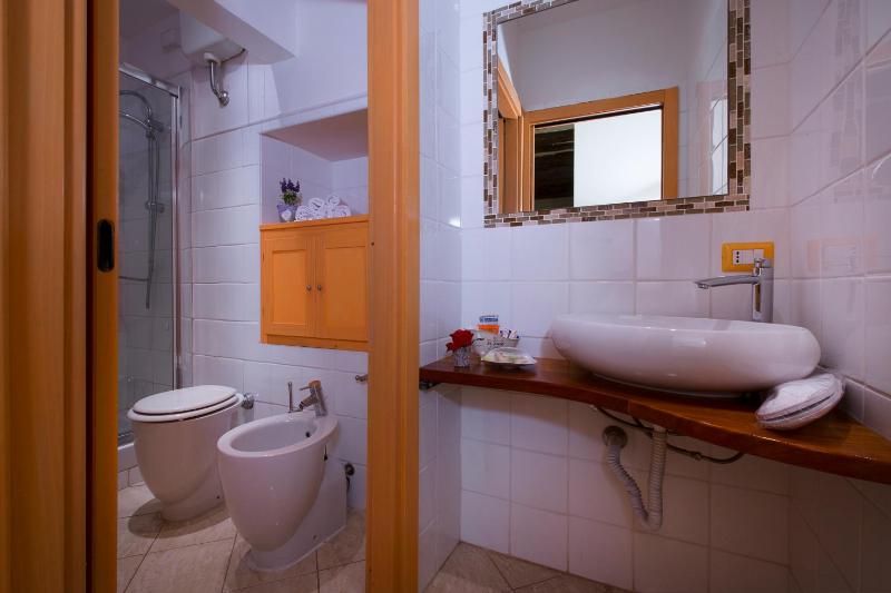 Apartment image 4