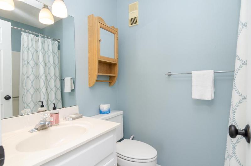 Zwolak by Bryant Real Estate - image 17