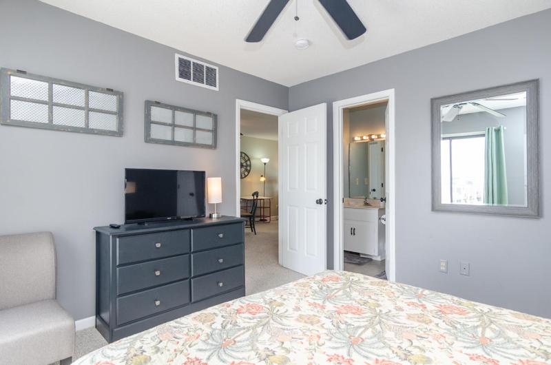 Zwolak by Bryant Real Estate - image 15